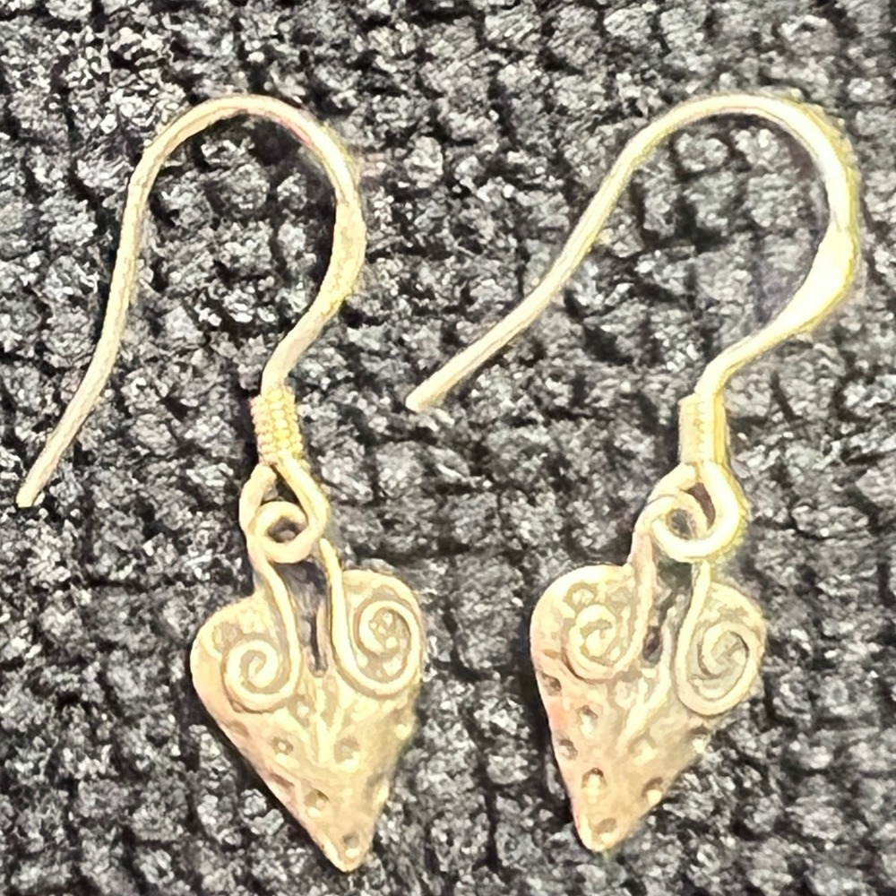 Vintage Sterling Silver Heart Shaped Dangling Earrings 1" 1.2g